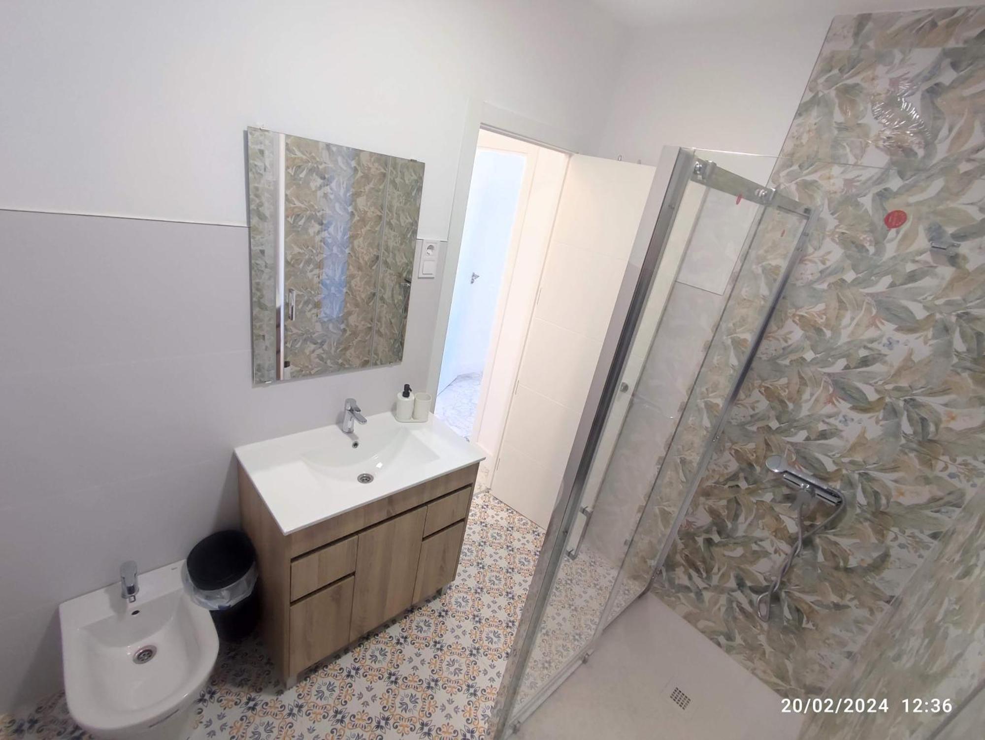 Central Rooms Valencia Downtown - Bruno Apartments Coliving Exterior photo