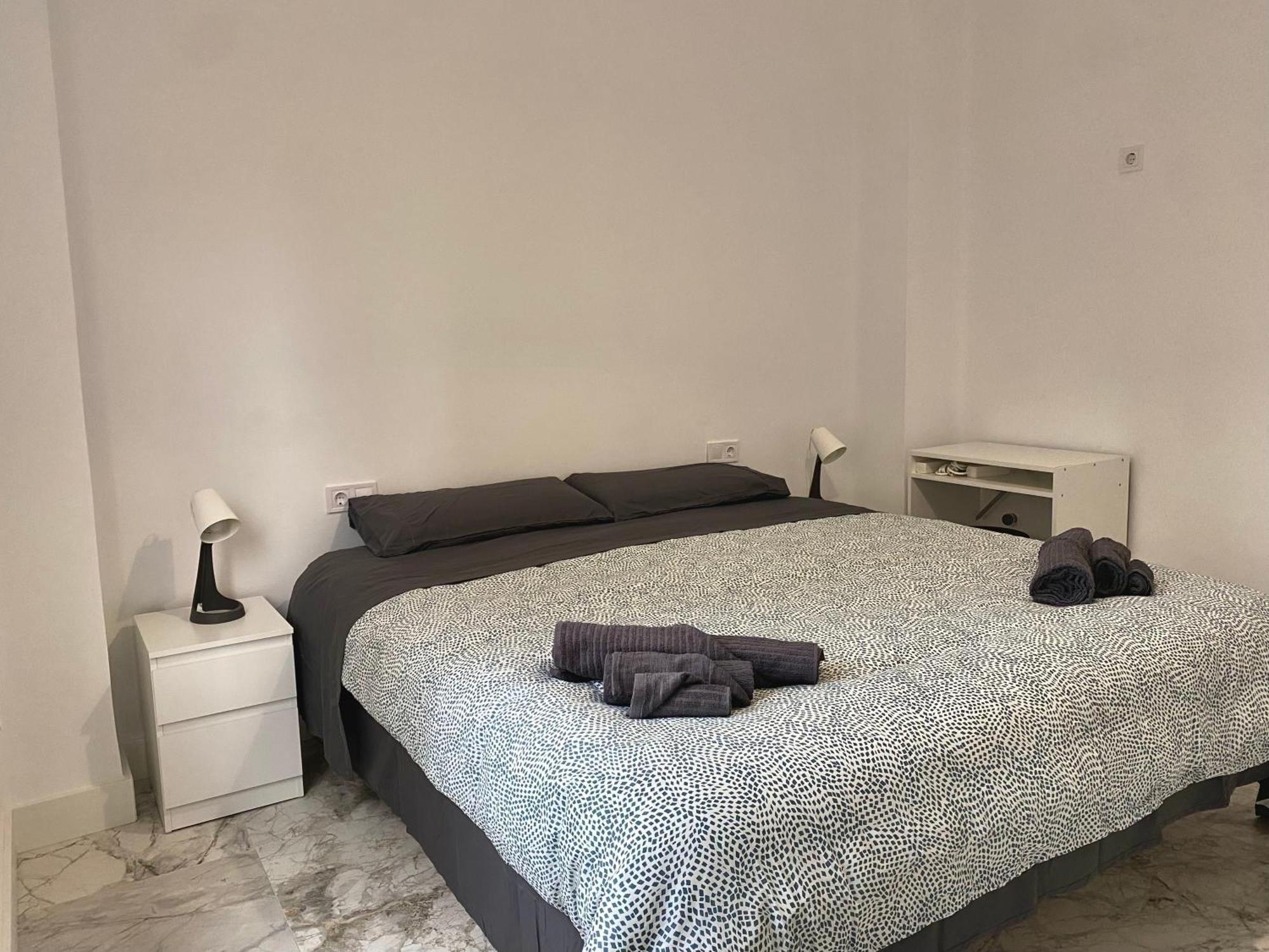 Central Rooms Valencia Downtown - Bruno Apartments Coliving Exterior photo